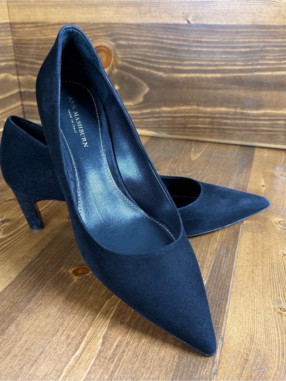 ANN MASHBURN Black Suede Pointed-Toe Pumps size 9.5